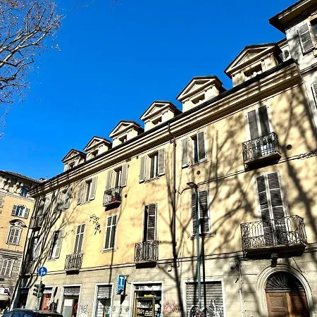 Apartment Regina 144 Turin