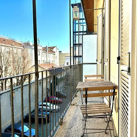 Regina 144 *